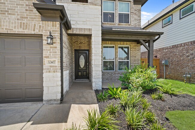 Foto del edificio - 32407 Dew Crest St