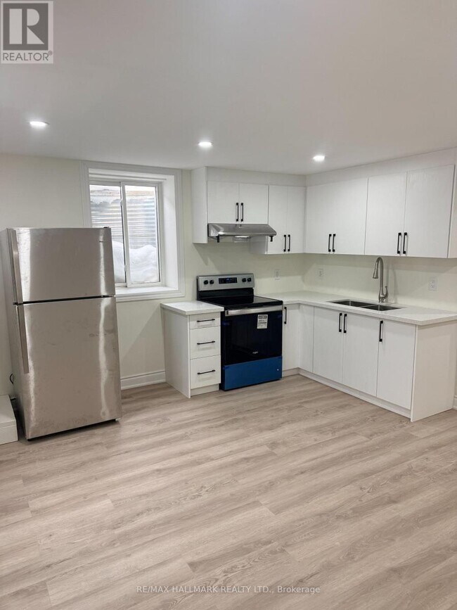 Photo du bâtiment - 550 Yates Dr