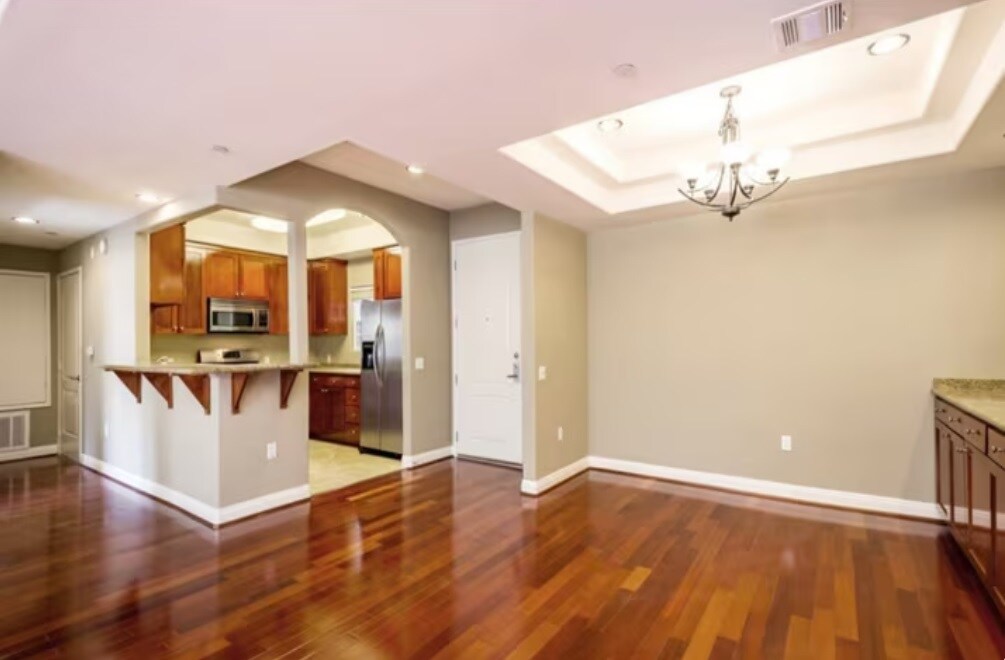 Foto del edificio - 4218 W Thorndale Ave
