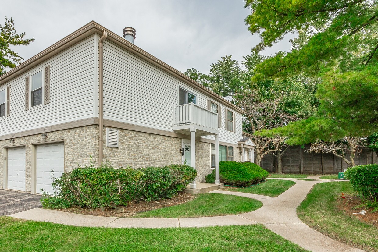 Primary Photo - 2101 N Ginger Creek Cir