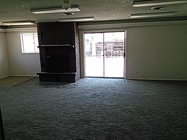 Building Photo - 1353 W Laird St