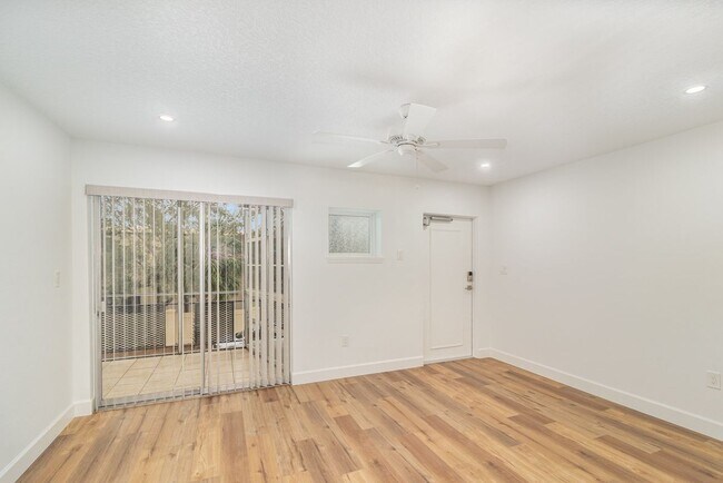 Foto del edificio - 151 N Orlando Ave