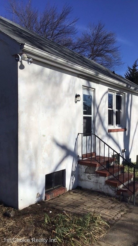 Primary Photo - 1697 Millersville Rd