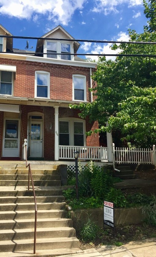 Primary Photo - 646 Fremont St-Lancaster PA