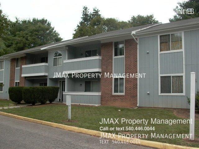 Primary Photo - This property has a no security deposit op...