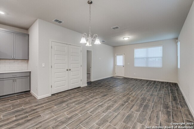 Building Photo - 14538 Sweet Clover