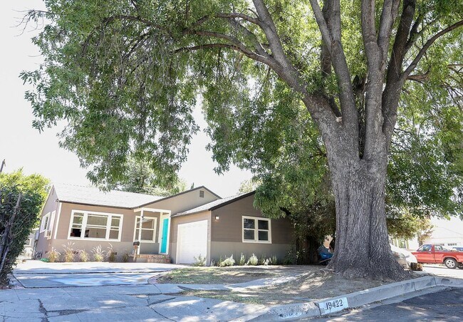 Foto del edificio - 19422 Archwood St