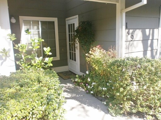 Building Photo - 149 Pierpoint Cir
