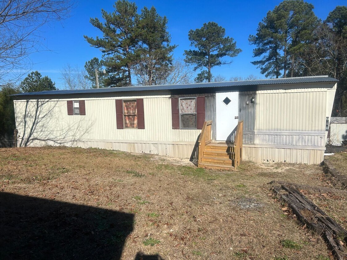 Foto principal - New Home Available! Rent this 2 Bedroom Mobile Home in Aiken!