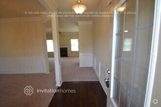 Building Photo - 374 Easley Dr SE