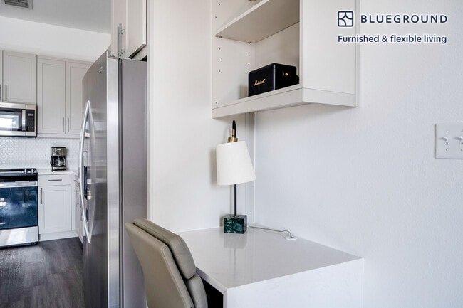 Foto del edificio - 212 W Highland Mall Blvd