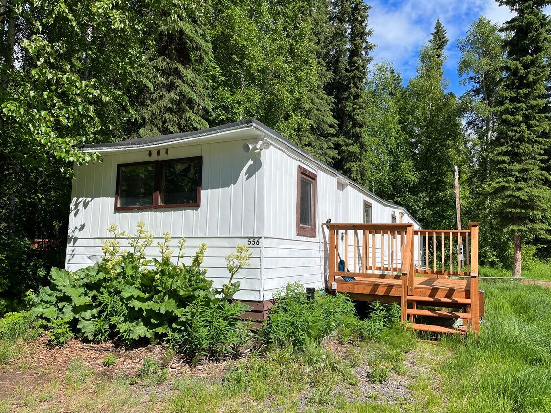 556 Reiner St, North Pole, AK 99705 House Rental in North Pole, AK