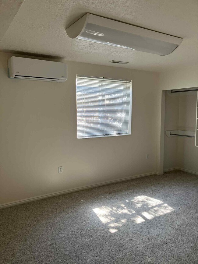 Foto del edificio - 2777 W 2175 N