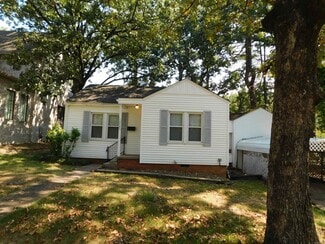 Building Photo - 6505 Hawthorne Rd