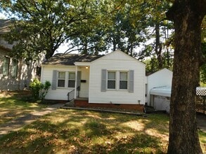 Building Photo - 6505 Hawthorne Rd