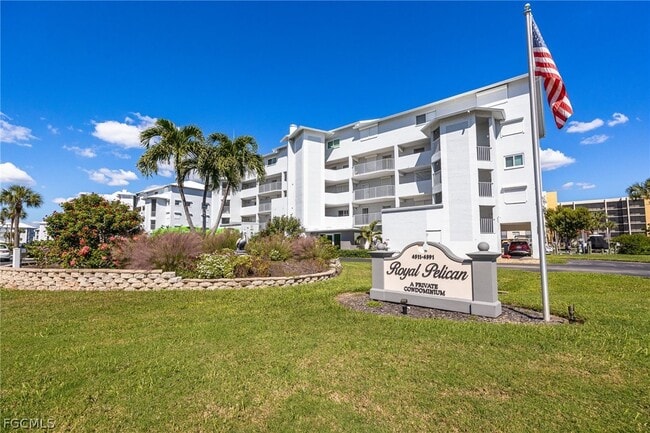 Foto del edificio - 4511 Bay Beach Ln