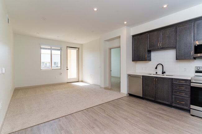 Building Photo - Bolsa Row Apartments