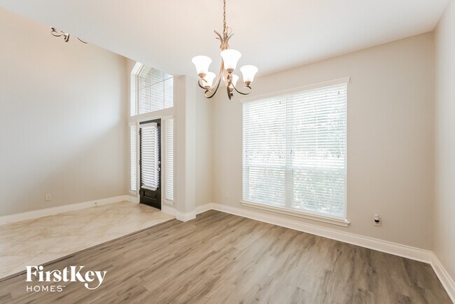 Foto del edificio - 29006 Oldfield Ct