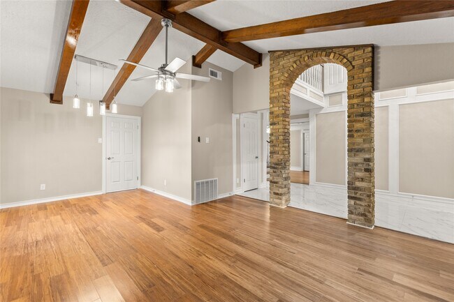 Building Photo - 2807 N 42nd St