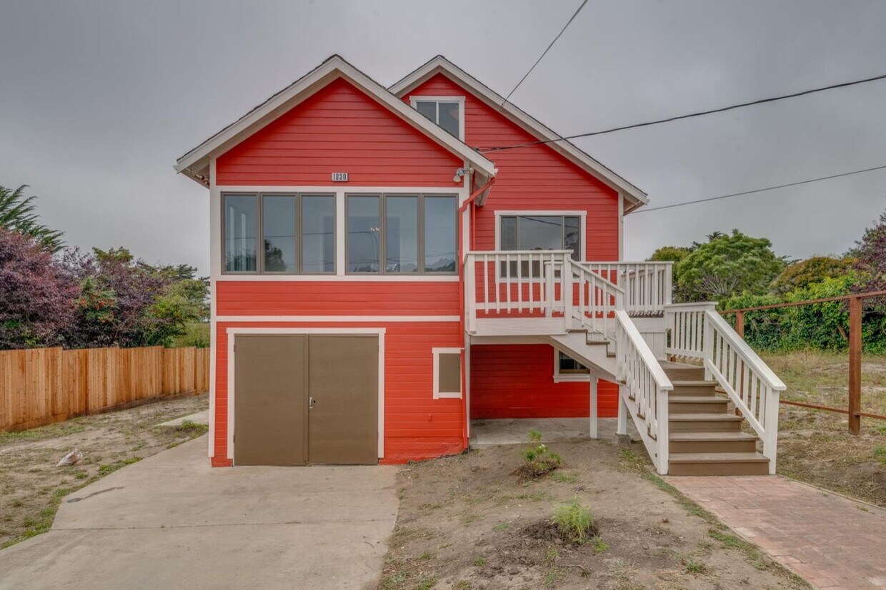 1030 Birch St, Montara, CA 94037 House Rental in Montara, CA