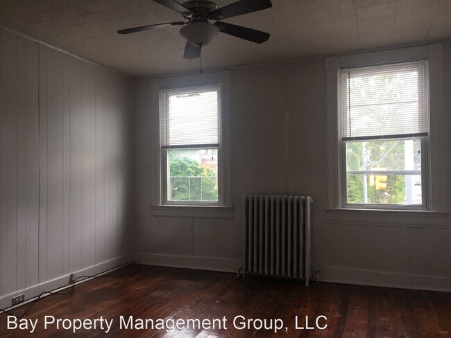 Building Photo - 4302 Falls Rd