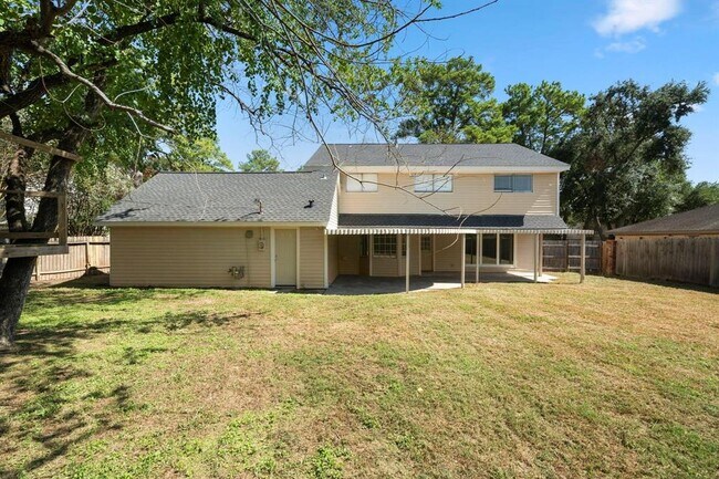 Foto del edificio - 12711 Shady Knoll Ln