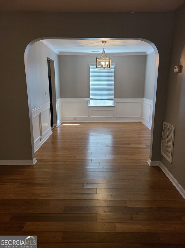Foto del edificio - 2416 Cornell Cir