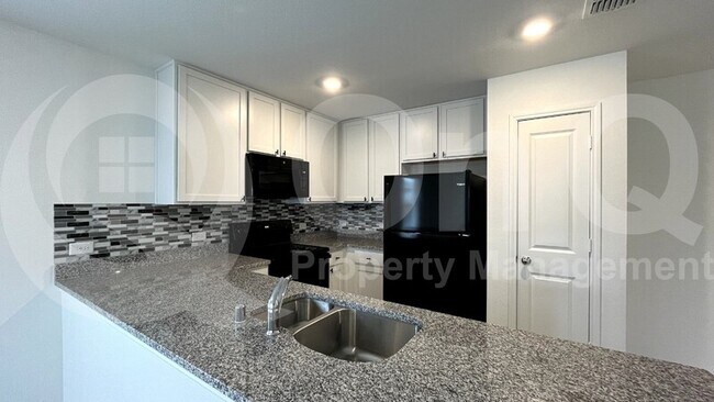 Foto del edificio - 303 Ashbrook Way
