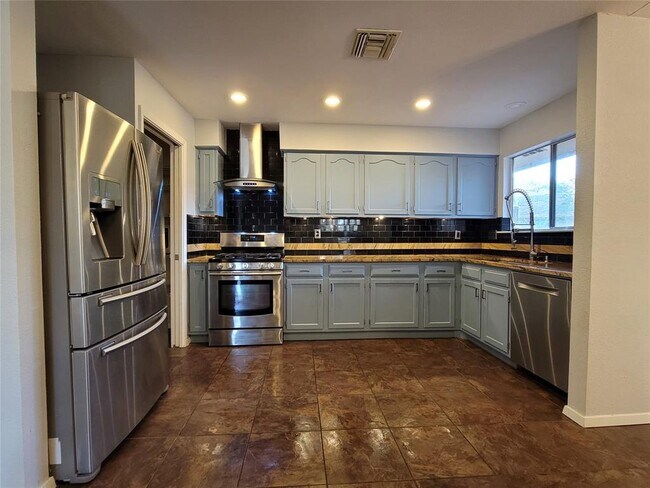 Foto del edificio - 12420 Turtleback Ln