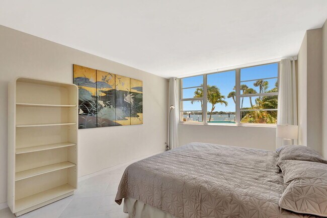 Foto del edificio - 2800 N Flagler Dr