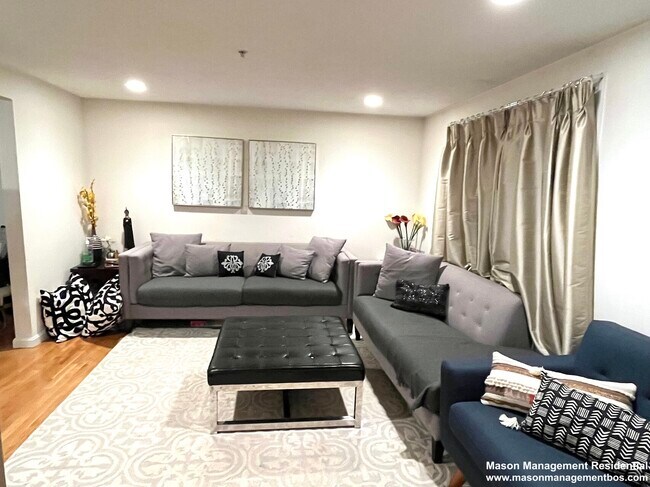 Foto del edificio - 985 Trapelo Rd