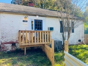 Building Photo - 4109 S Tryon St