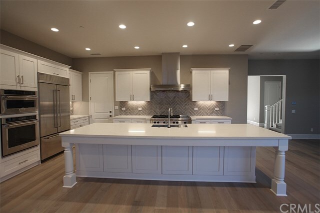 Building Photo - 106 Alpine