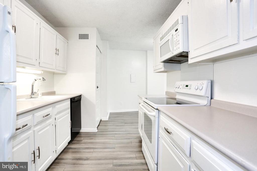 Foto principal - 5300 Columbia Pike