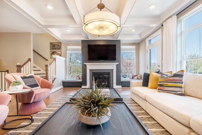 Foto del edificio - 5205 Ridgeview Retreat Dr