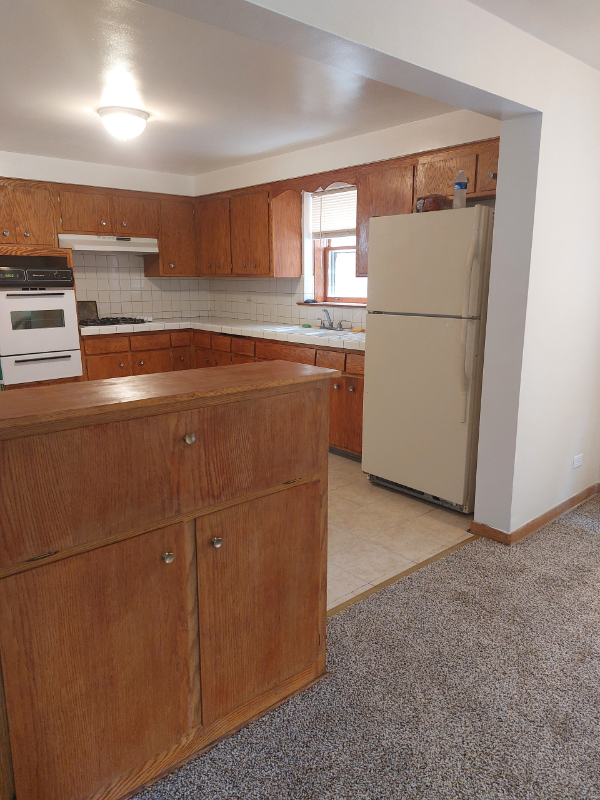 Building Photo - 3815 Scoville Ave