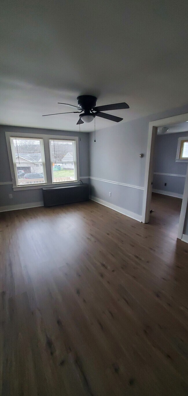 Living room - 46 Union St