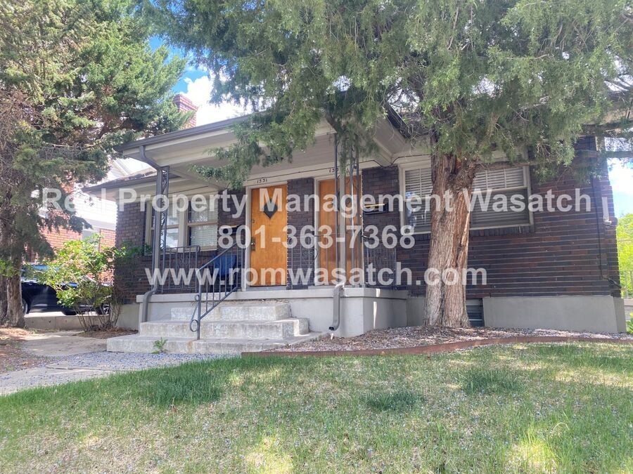 Primary Photo - 1103 E Sherman Ave