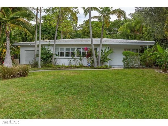 Foto del edificio - 3711 Battersea Rd