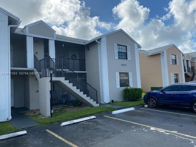 Foto del edificio - 1071 Adams Ave