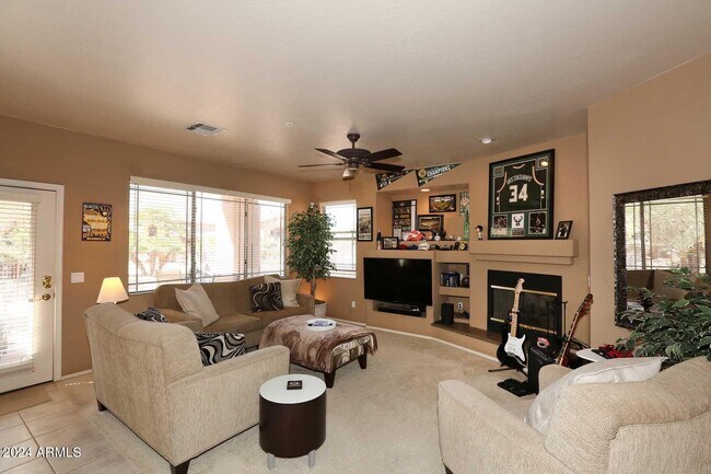 Foto del edificio - 11500 E Cochise Dr