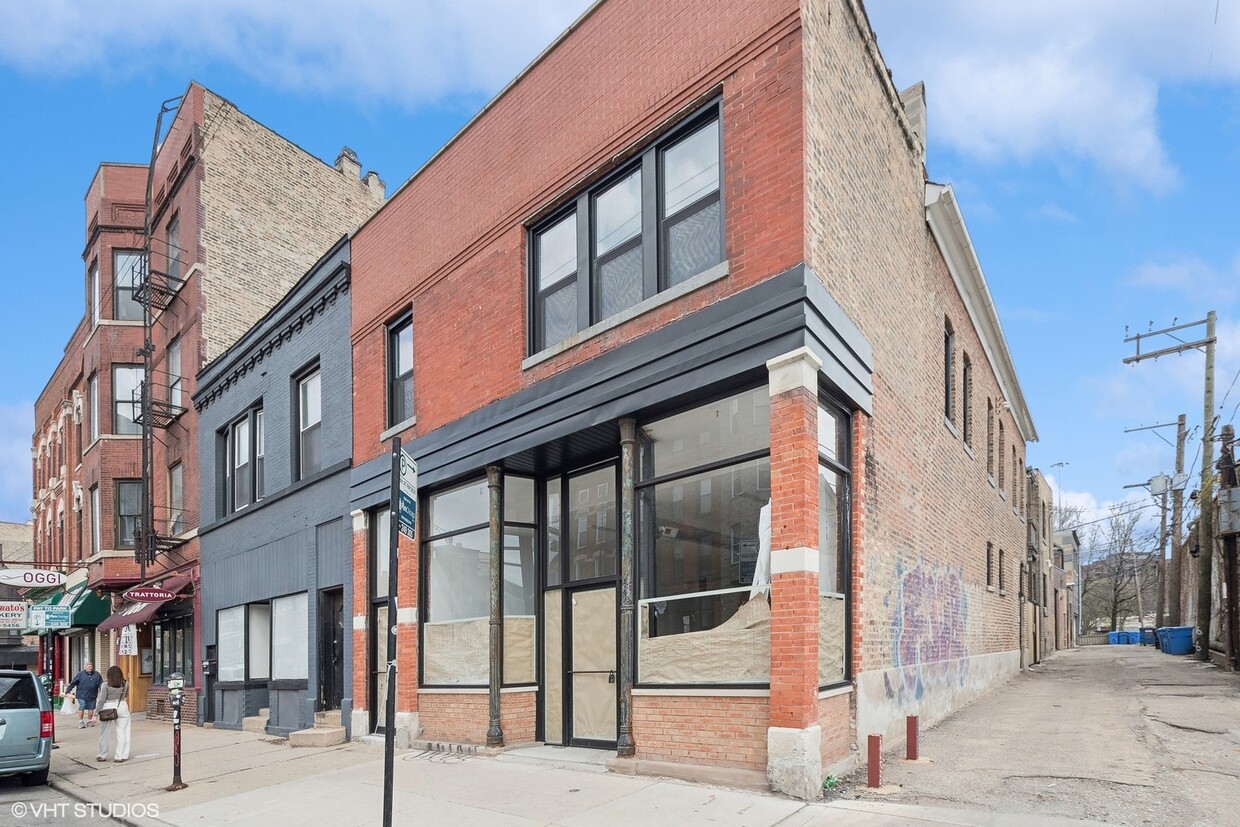 Foto principal - 1114 W Grand Ave