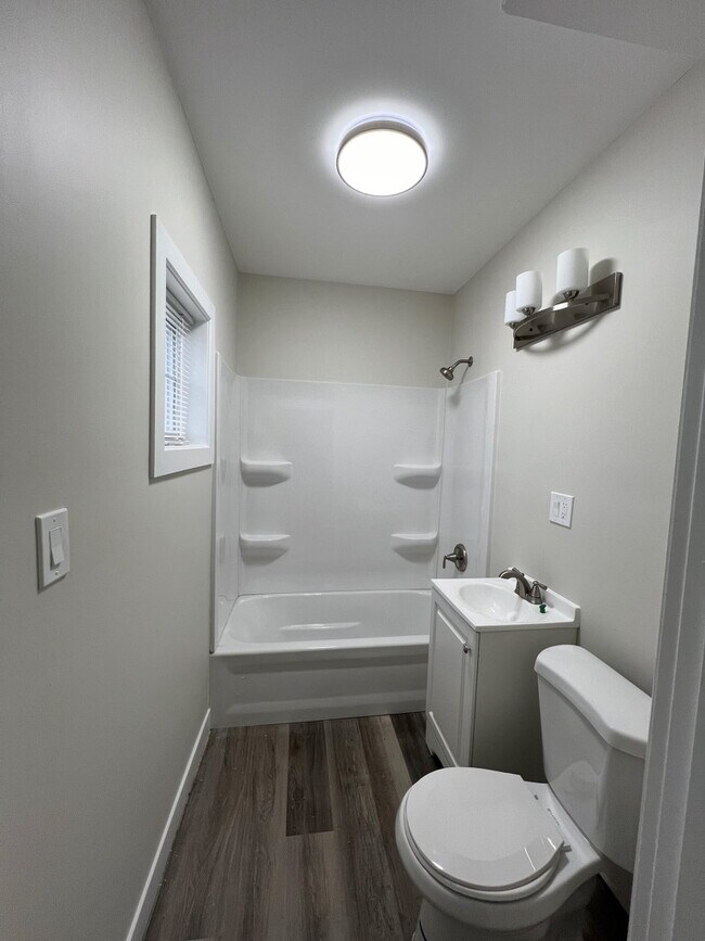 Foto del edificio - 928 Garfield St