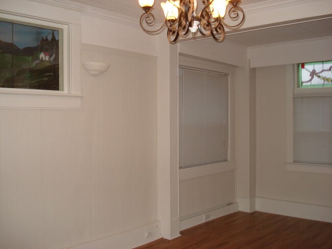 Building Photo - 545 49th Av E