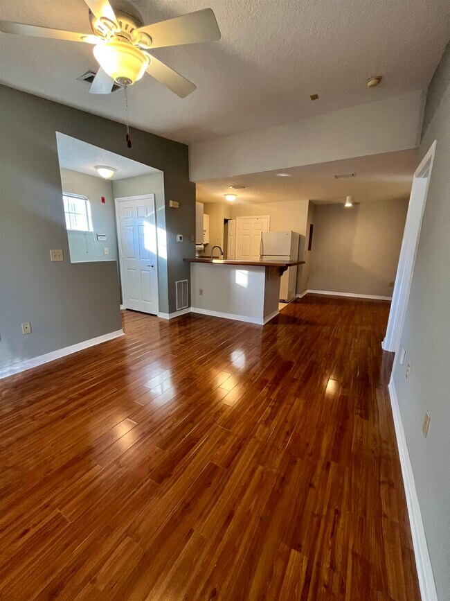 Foto del edificio - 39209 Harbour Vista Cir