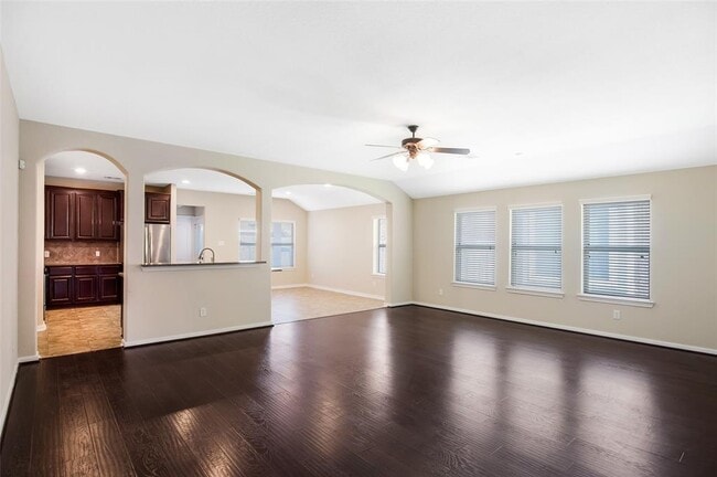 Foto del edificio - 21827 Mount Hunt Dr