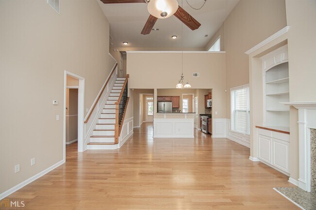 Foto del edificio - 2548 Worrall Hill Way
