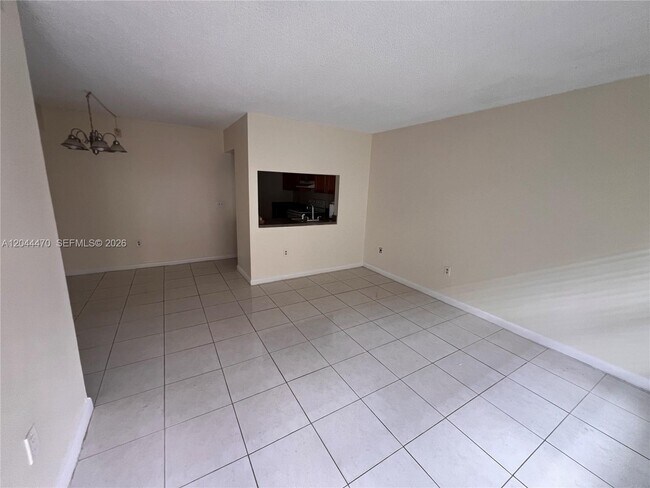 Foto del edificio - 451 NW 100th Pl