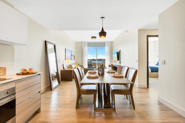 Foto del edificio - 777 N Ocean Dr