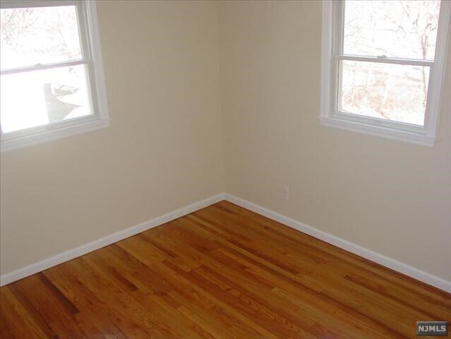 Foto del edificio - 132 Chadwick Pl